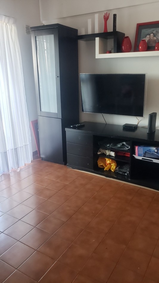 VENTA- 3 AMBIENTES CON COCHERA