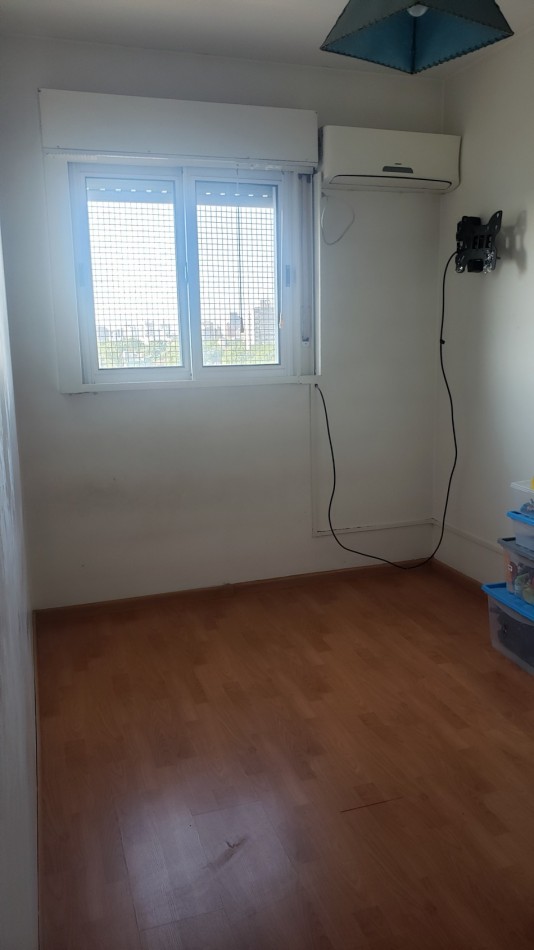 VENTA- 3 AMBIENTES CON COCHERA