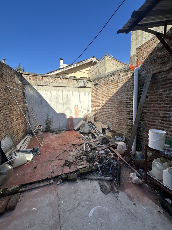 LOCAL COMERCIAL EN ZONA ESTRATEGICA DE BANFIELD