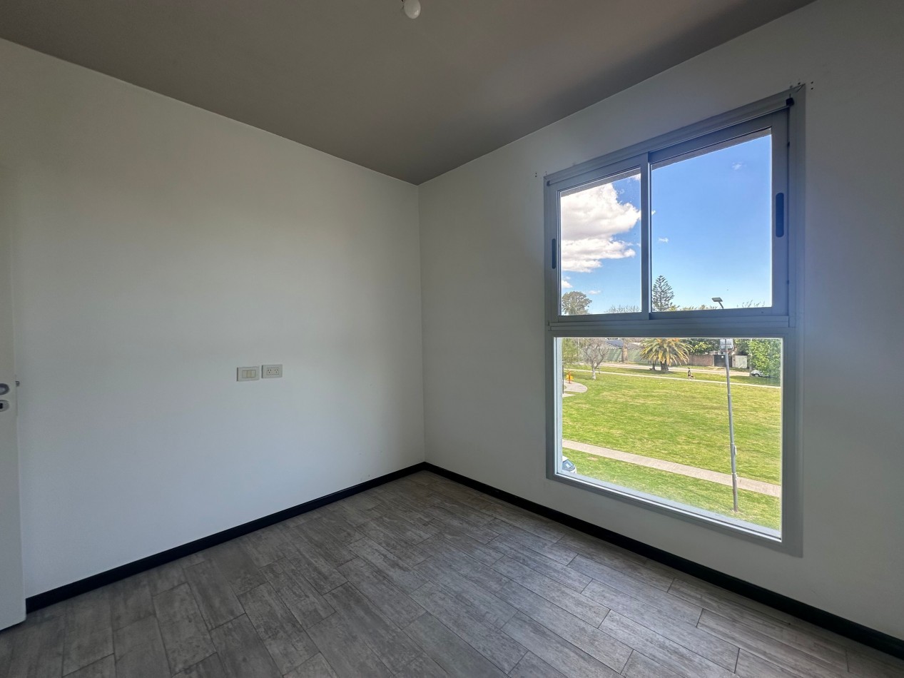 MARAVILLOSO 3 AMBIENTES CON COCHERA