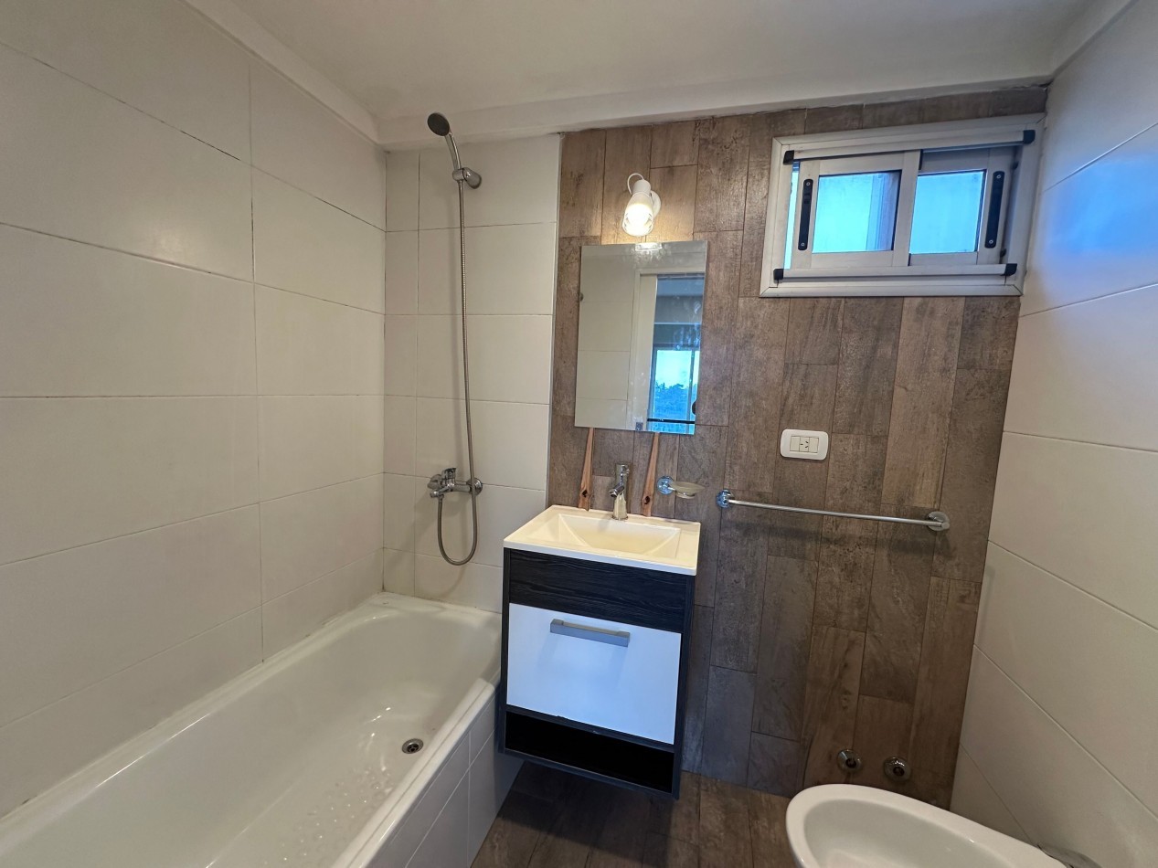 PORTELA 290 5tO PISO ALQUILER DEPTO 2 AMBIENTES CON TERRAZA PARRILLA YACUZZI TIPO LOFT LOMAS CENTRO