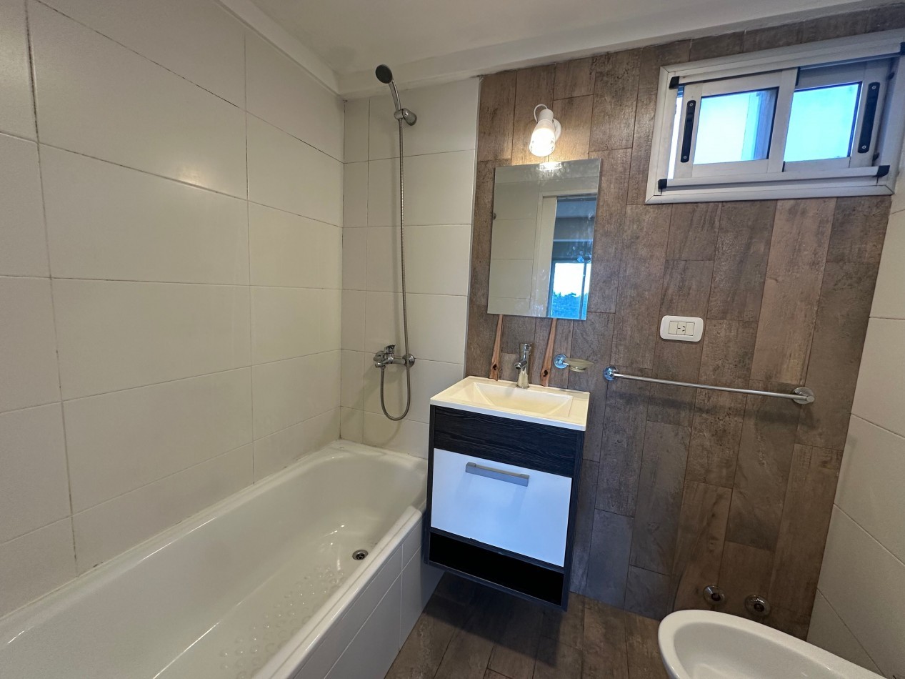 PORTELA 290 5tO PISO ALQUILER DEPTO 2 AMBIENTES CON TERRAZA PARRILLA YACUZZI TIPO LOFT LOMAS CENTRO