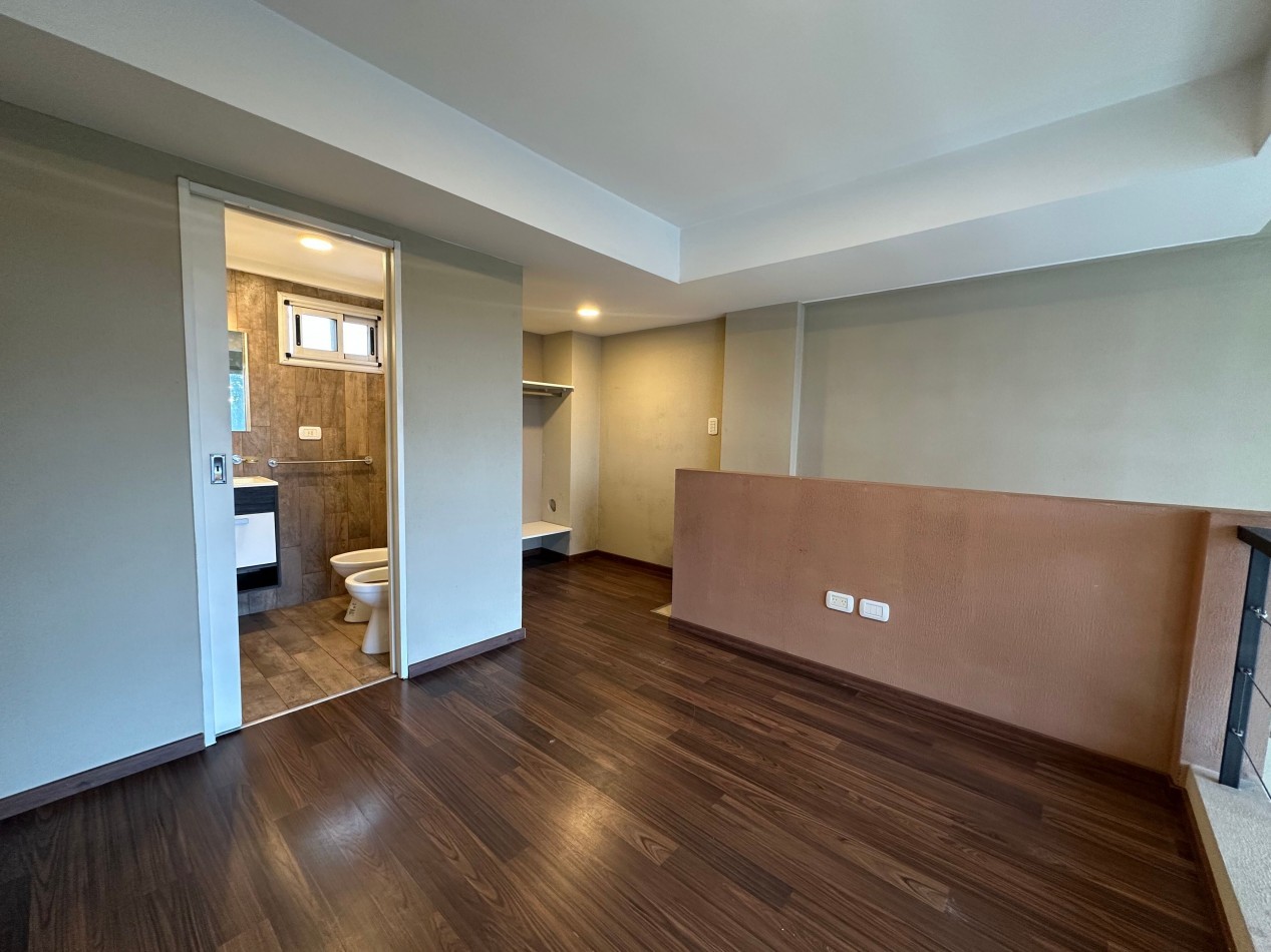 PORTELA 290 5tO PISO ALQUILER DEPTO 2 AMBIENTES CON TERRAZA PARRILLA YACUZZI TIPO LOFT LOMAS CENTRO