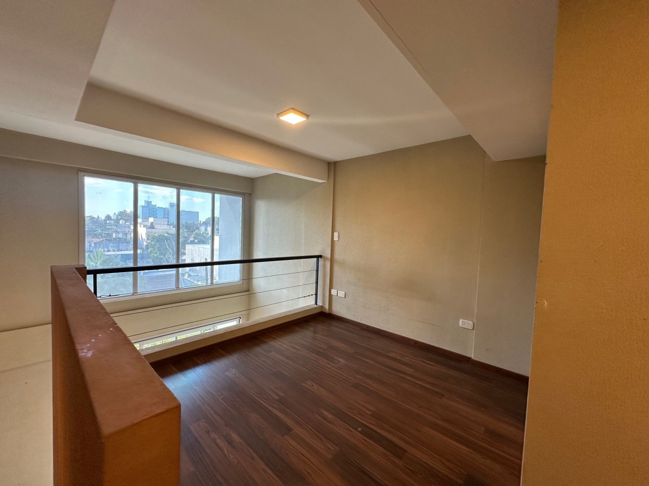 PORTELA 290 5tO PISO ALQUILER DEPTO 2 AMBIENTES CON TERRAZA PARRILLA YACUZZI TIPO LOFT LOMAS CENTRO