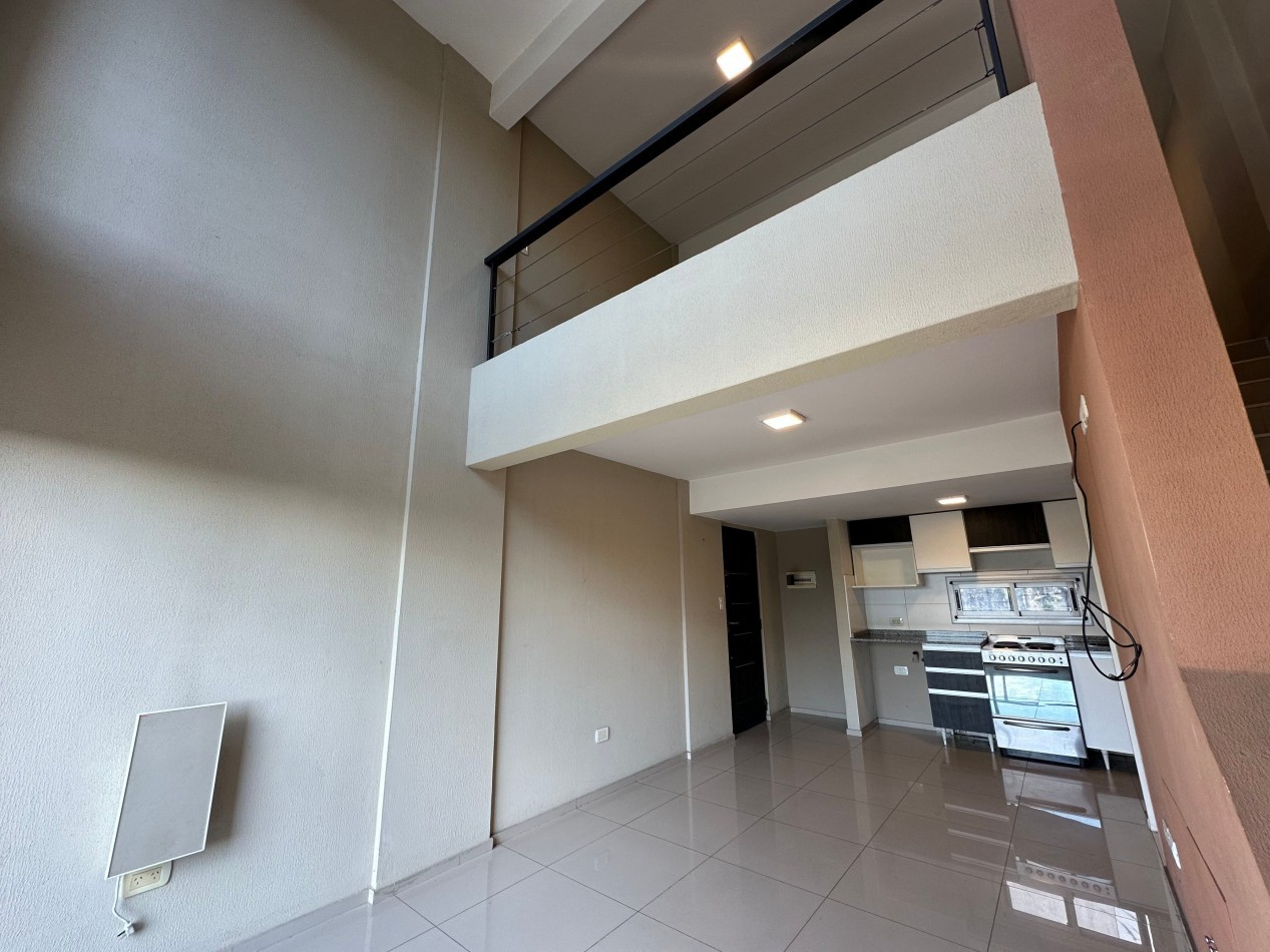 PORTELA 290 5tO PISO ALQUILER DEPTO 2 AMBIENTES CON TERRAZA PARRILLA YACUZZI TIPO LOFT LOMAS CENTRO