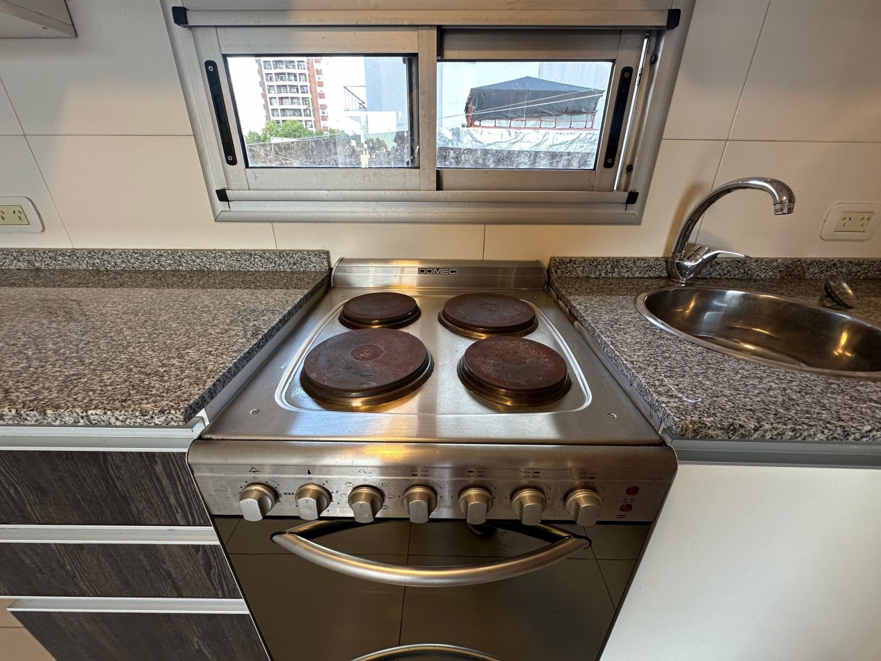 PORTELA 290 5tO PISO ALQUILER DEPTO 2 AMBIENTES CON TERRAZA PARRILLA YACUZZI TIPO LOFT LOMAS CENTRO