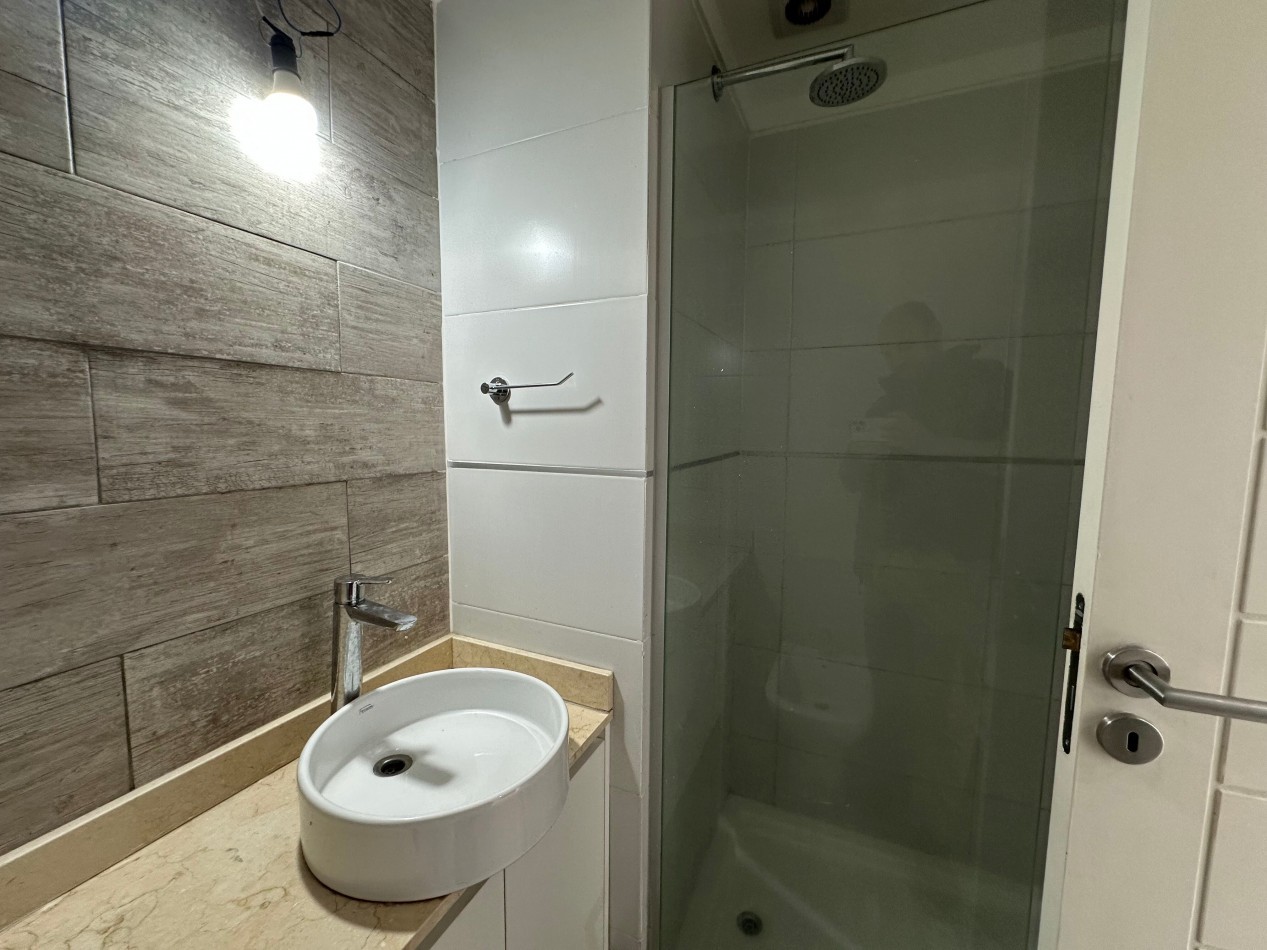 Hermoso departamento de 2 ambientes. remedios de escalada