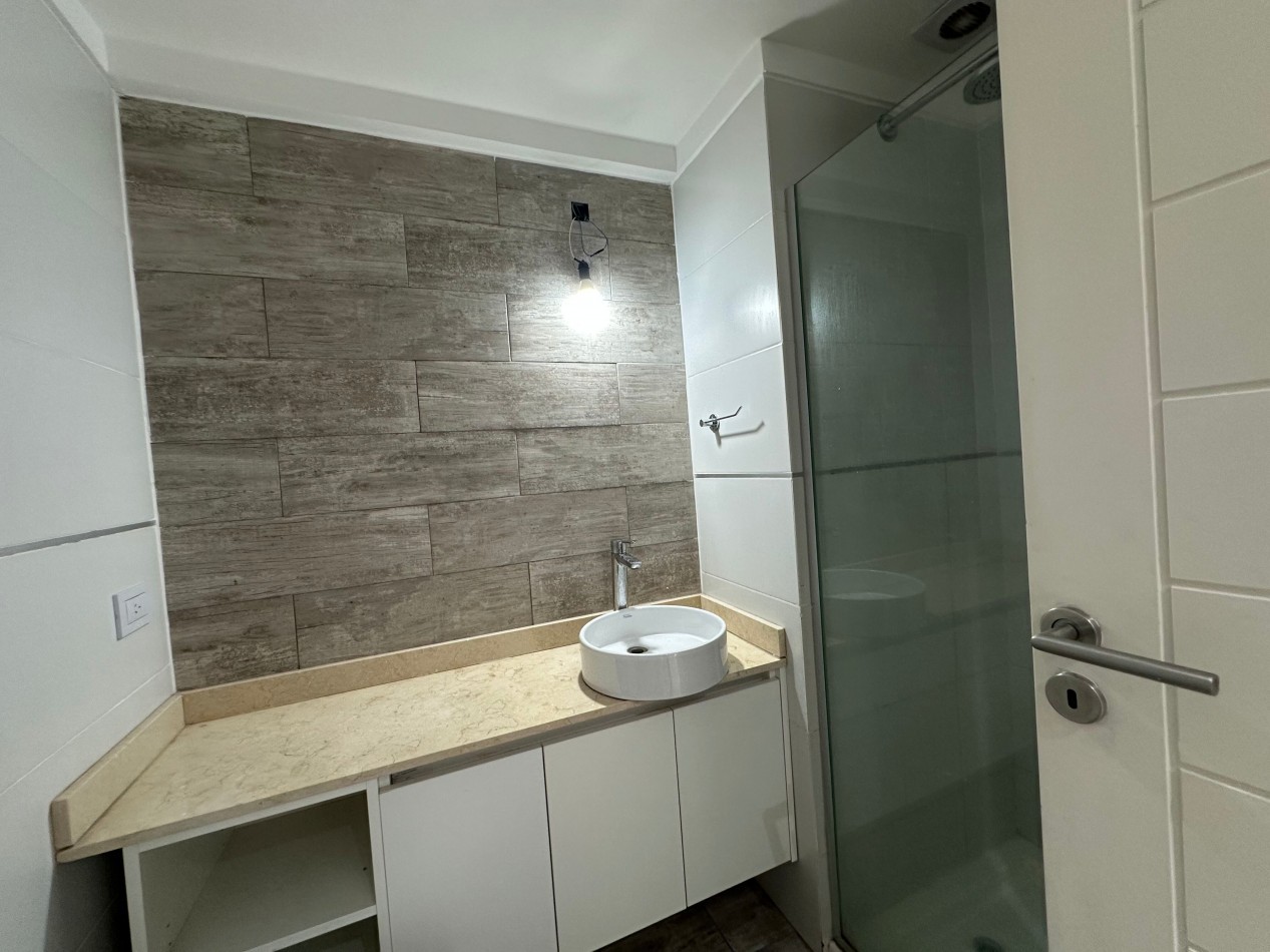 Hermoso departamento de 2 ambientes. remedios de escalada