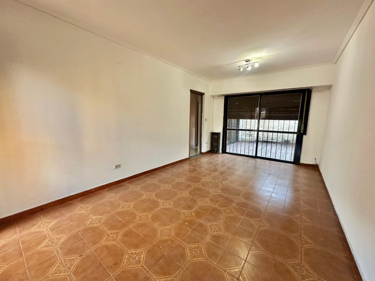 VENTA DE GRAN DUPLEX 4 AMBIENTES Saenz y Alvear Lomas de zamora