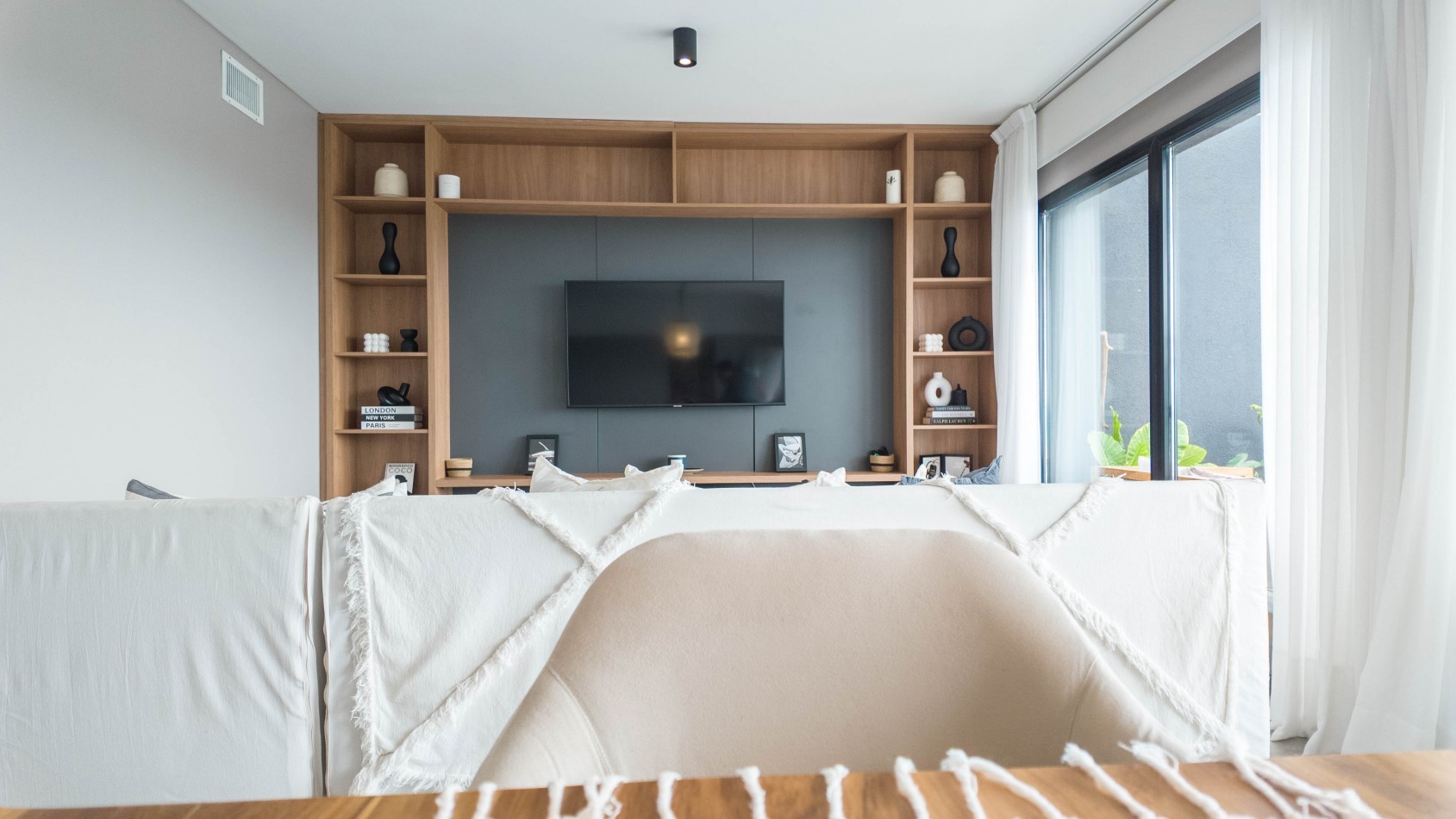 Piso premium 4 ambientes con gran terraza, parrilla y jacuzzi - Cochera - Edificio de categoria - Remedios de escalada