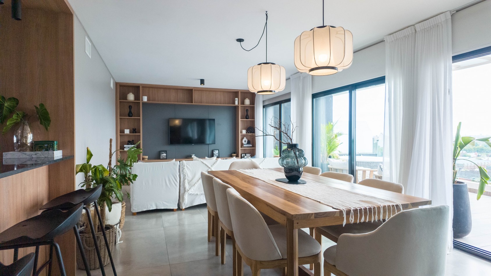 Piso premium 4 ambientes con gran terraza, parrilla y jacuzzi - Cochera - Edificio de categoria - Remedios de escalada