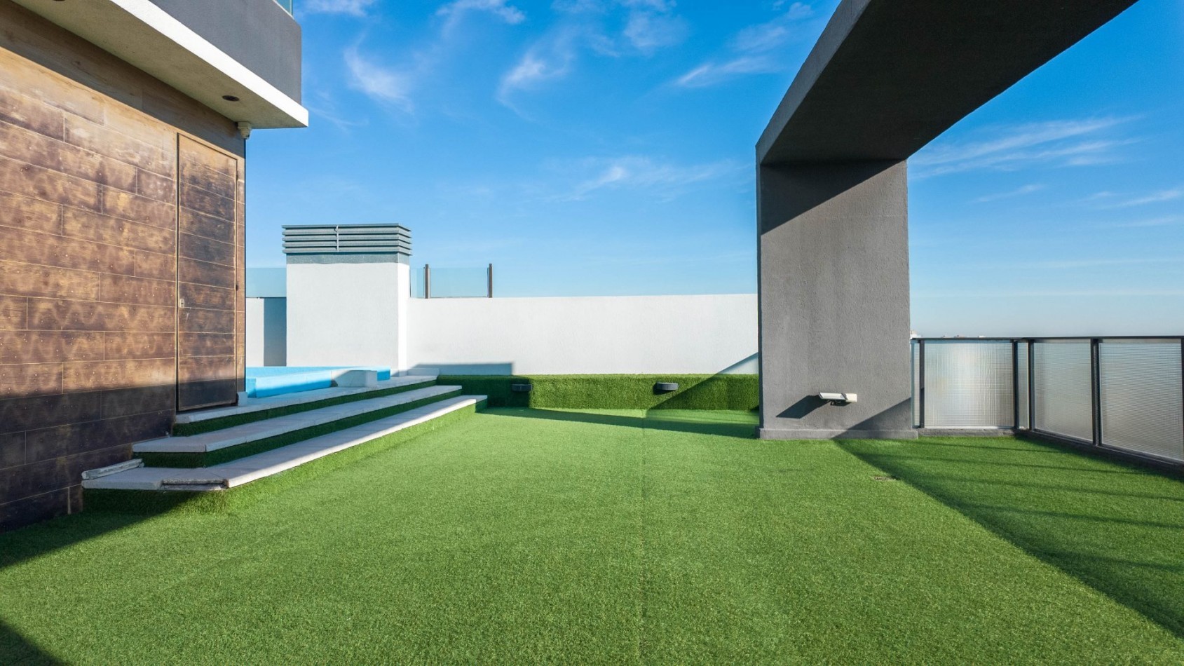 ALQUILER | MODERNO DEPARTAMENTO DE 2 AMBIENTES PISO 10 CON BALCON Y AMENITIES - REMEDIOS DE ESCALADA