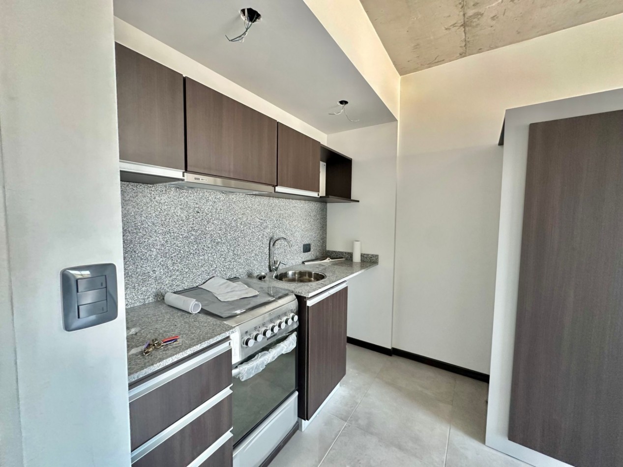 ALQUILER | MODERNO DEPARTAMENTO MONOAMBIENTE PISO 9 CON BALCON Y AMENITIES - REMEDIOS DE ESCALADA