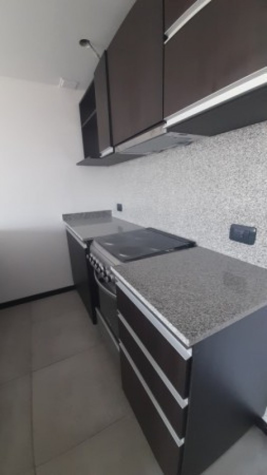 Hermoso departamento de 3 amb con cochera