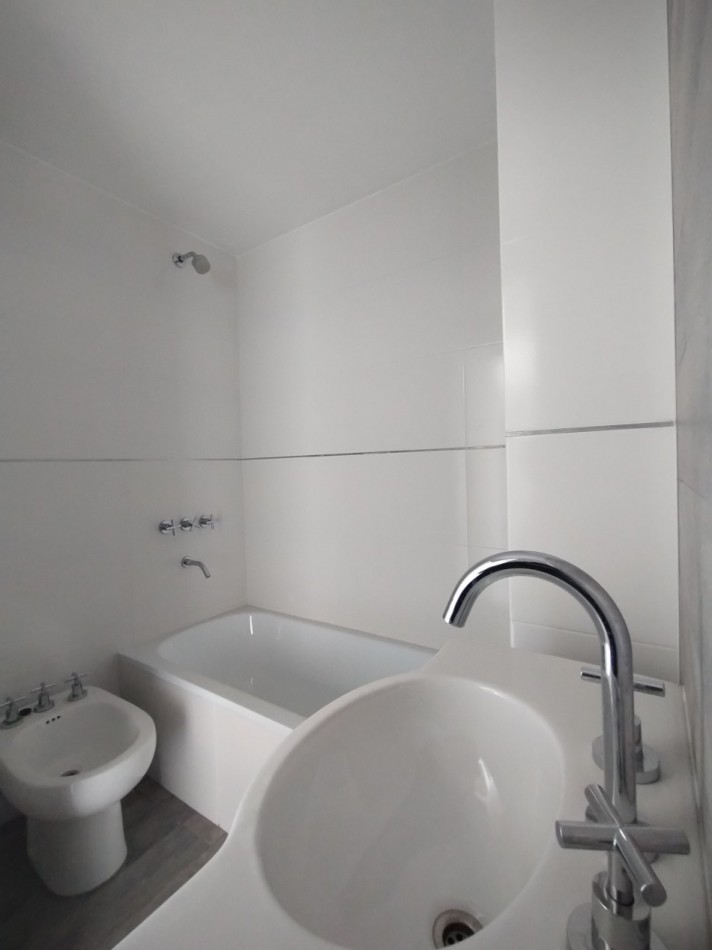 ALQUILER MONOAMBIENTE  en Piso 9
