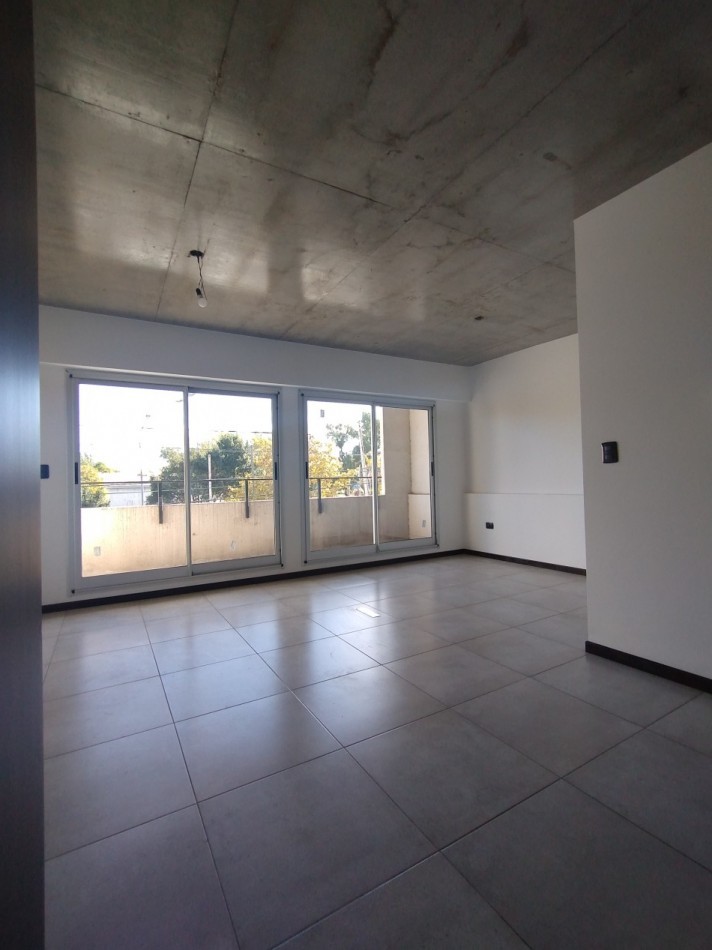 ALQUILER MONOAMBIENTE  en Piso 9
