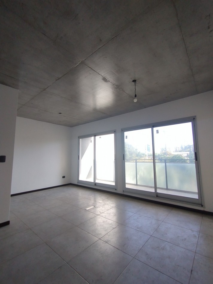 ALQUILER MONOAMBIENTE  en Piso 9