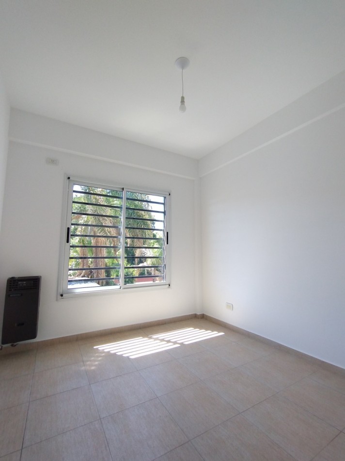 ALQUILER DEPARTAMENTO DE 2 AMBIENTES CON COCHERA LOMAS DE ZAMORA ZONA GANDULFO MODERNO