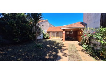 Linda casa en Garona al 1400