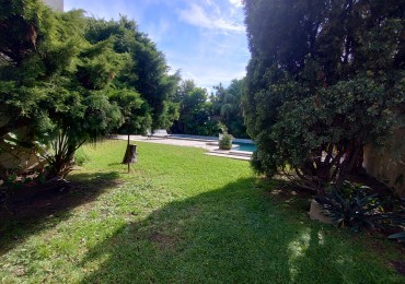 NUEVAS CONDICIONES !! EXCELENTE CHALET CON GRAN PARQUE Y PISCINA CAPELLO AL 400 BANFIELD
